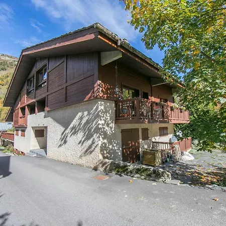 Le Grand-lemps Sleeps 6 아파트 *